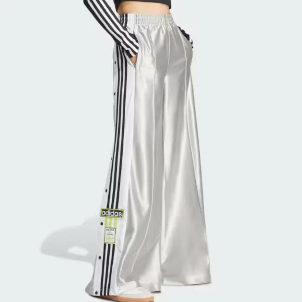 ISO - Picture 2 of 3